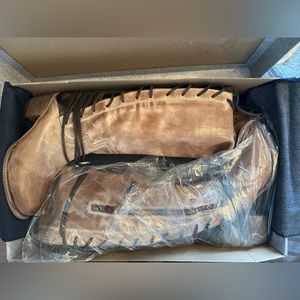 Freebird COAL Boots (NEW)